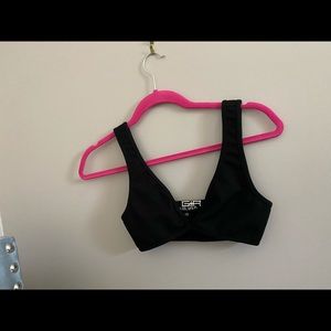 I am gia tank bra never worn